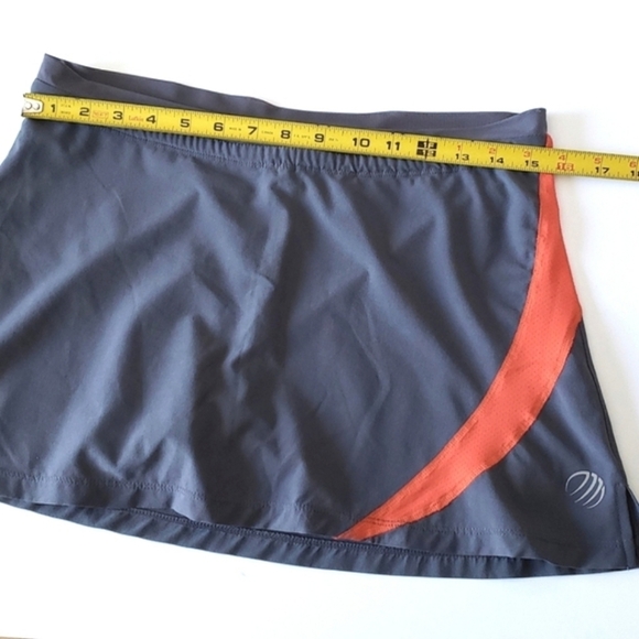 ⭐️3/ $30⭐️ MPG Women's Athletic Skirt Skort Grey Orange Size M - Picture 8 of 9